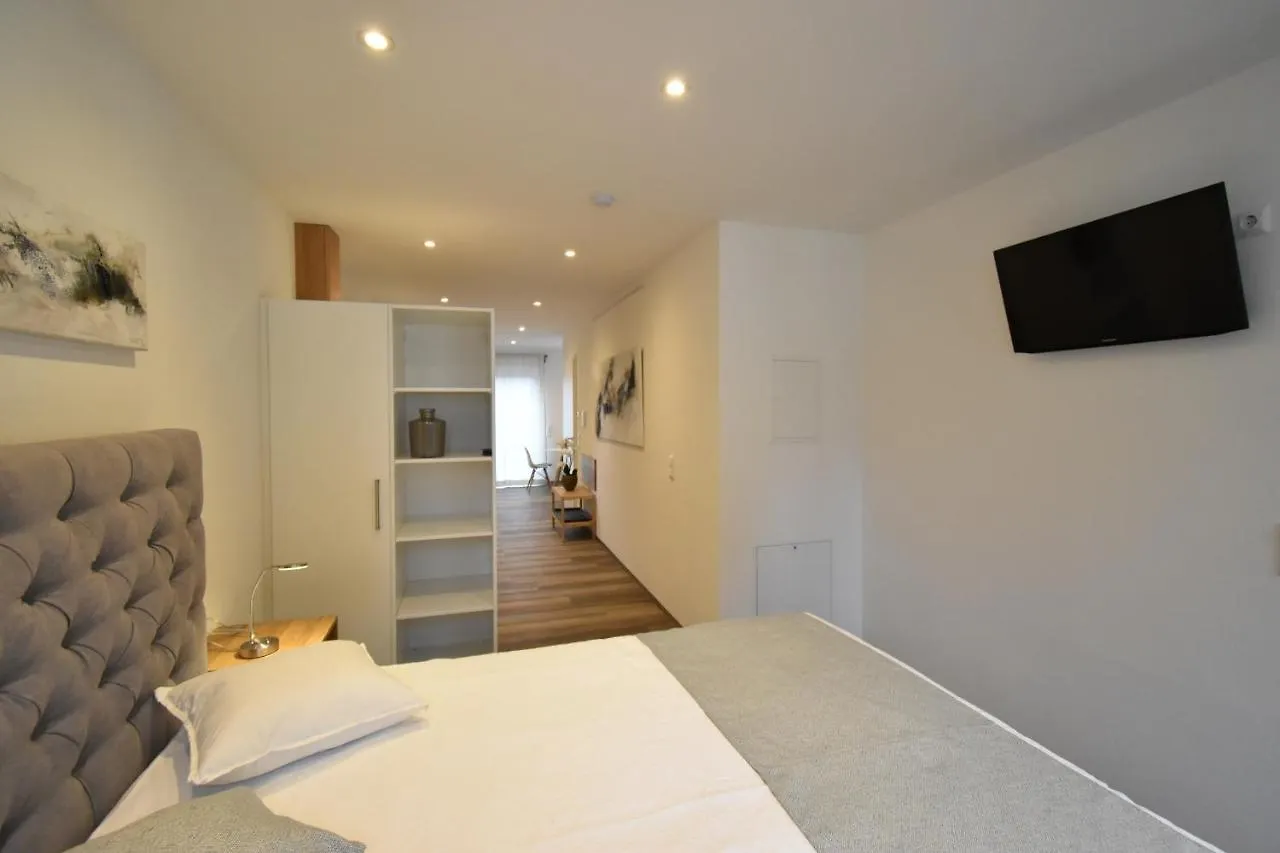 Ferienapartments Volkach 0*,